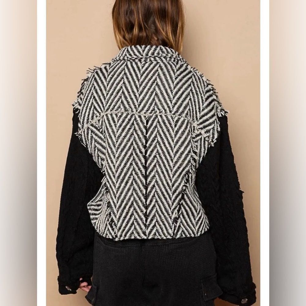 POL Hannah Herringbone Cropped Blazer - Picture 2 of 6